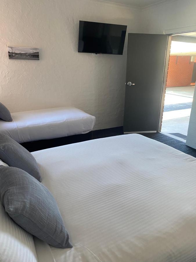 Motel Railway