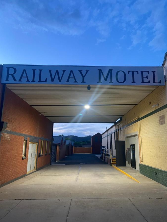 Motel Railway